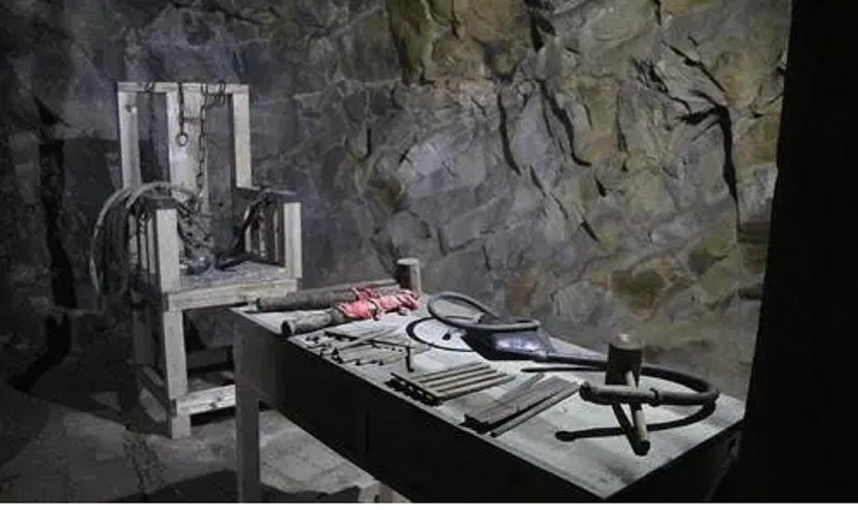 小说《莲塘浮生》（261）福州话“翘爹嚗奶”啥意思？