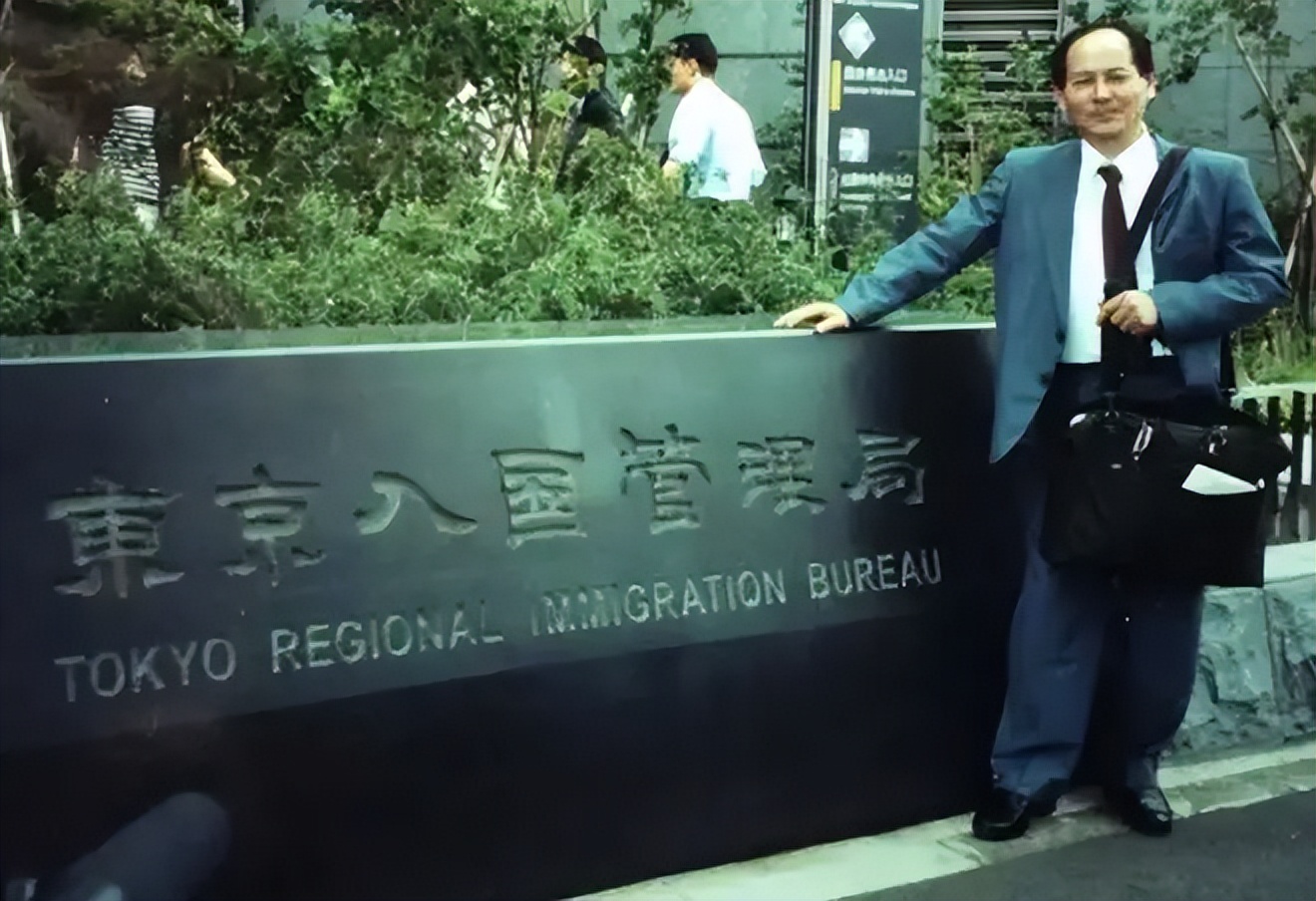 在日本打黑工十五年现状,中国父亲在日本打黑工15年纪录片