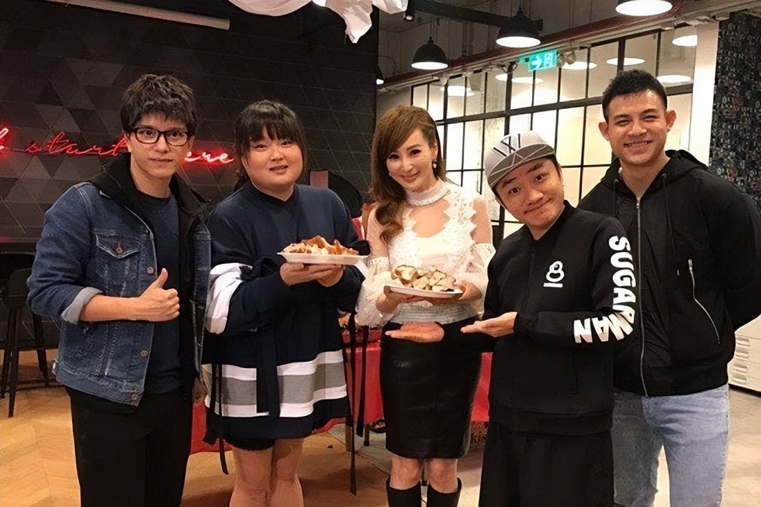 前tvb女星吃路边摊体重200斤引担忧,tvb女星吃路边摊引担忧