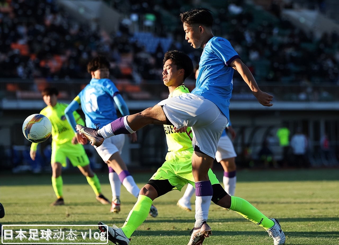 第101届日本全国高中足球联赛，首次出场的日体大和饭冢晋级第3轮