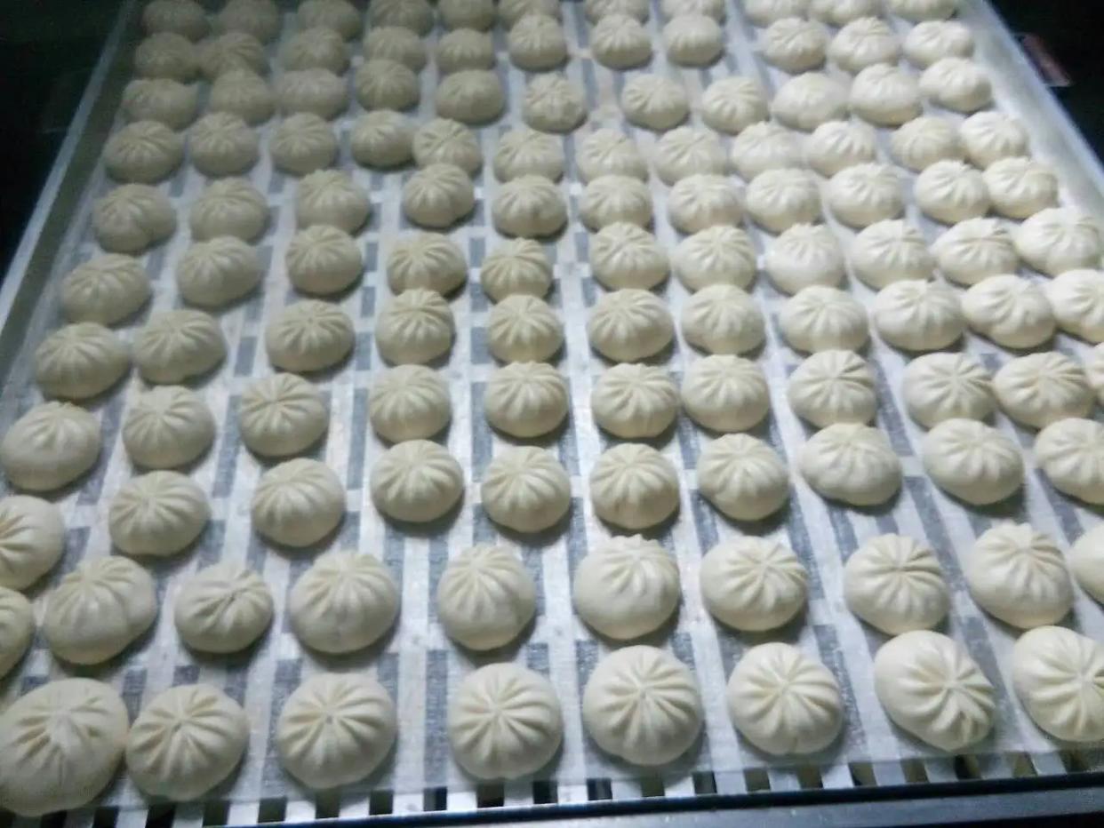 包子机做的包子破的,包子机蒸出来的包子又塌又硬