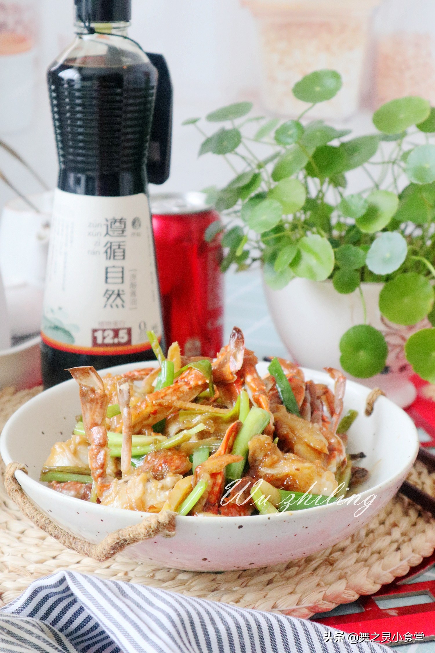 螃蟹不要蒸锅的做法,螃蟹不用剁怎么炒来吃才最好吃