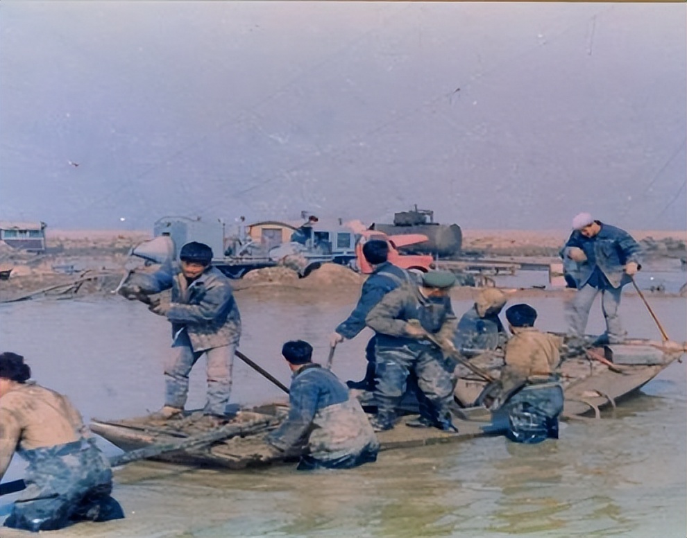 中国南海油田开采情况,中国南海发现80亿吨油田