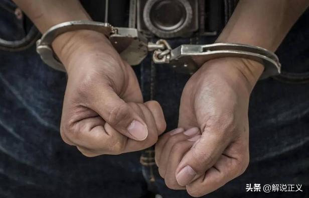 湖北一男子下水救人牺牲,湖北男子救落水女孩