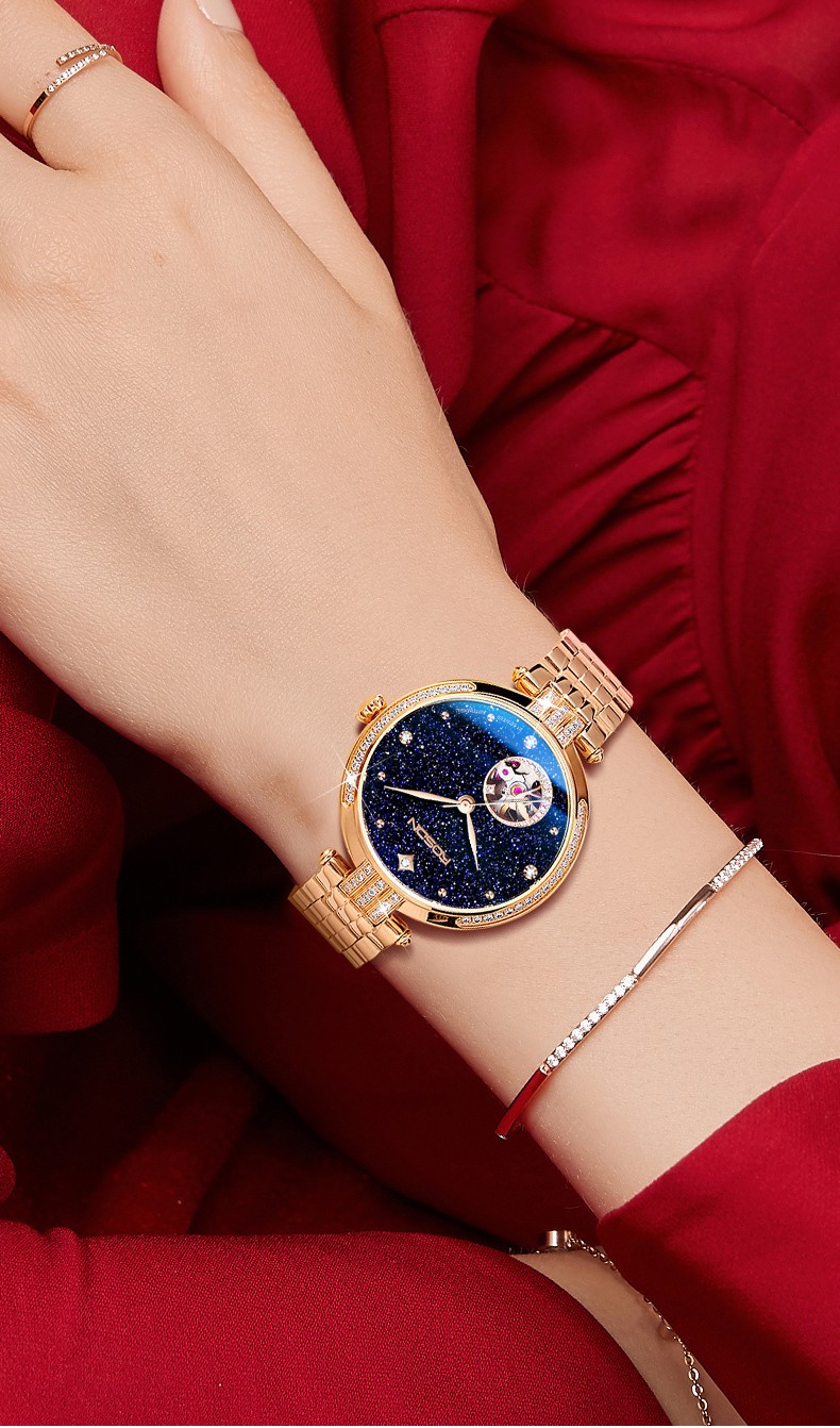 适合中年男人戴的手表推荐,30几岁的女人应该戴什么品牌手表