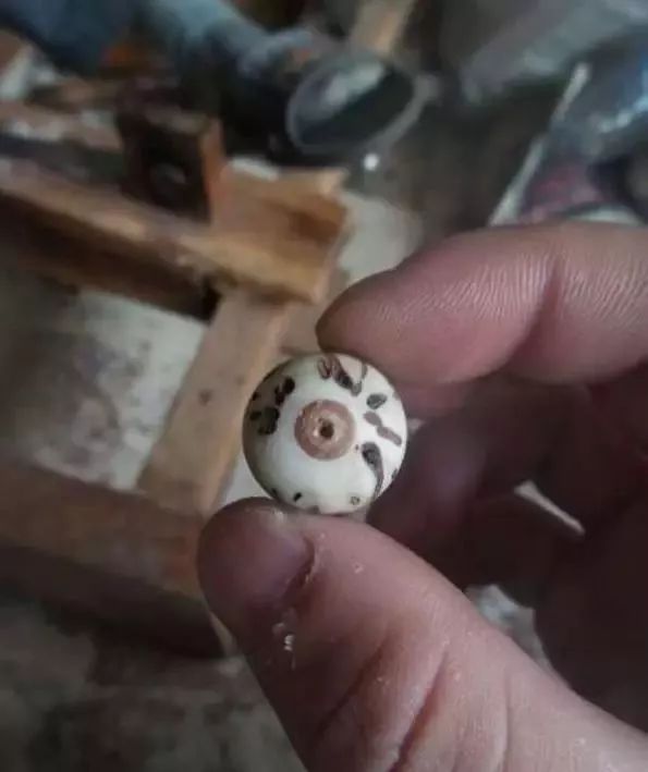 古代怎么打磨佛珠,古代僧人佛珠怎么盘出来的