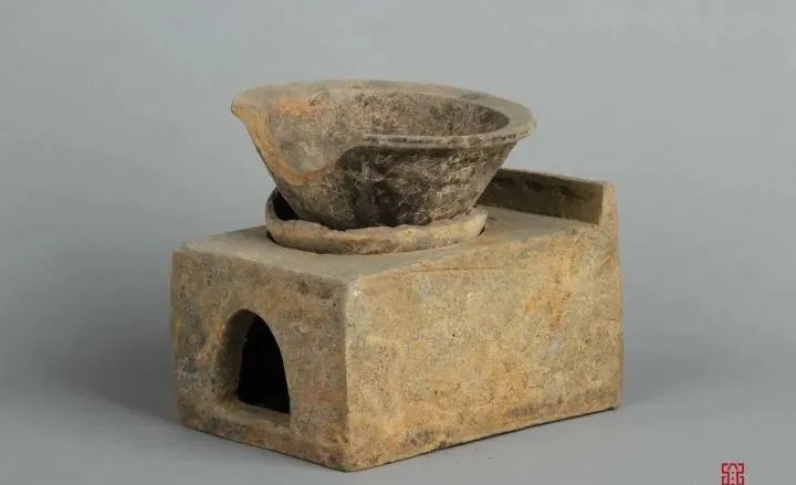 带200斤物品荒野求生一年，你能怎么过？