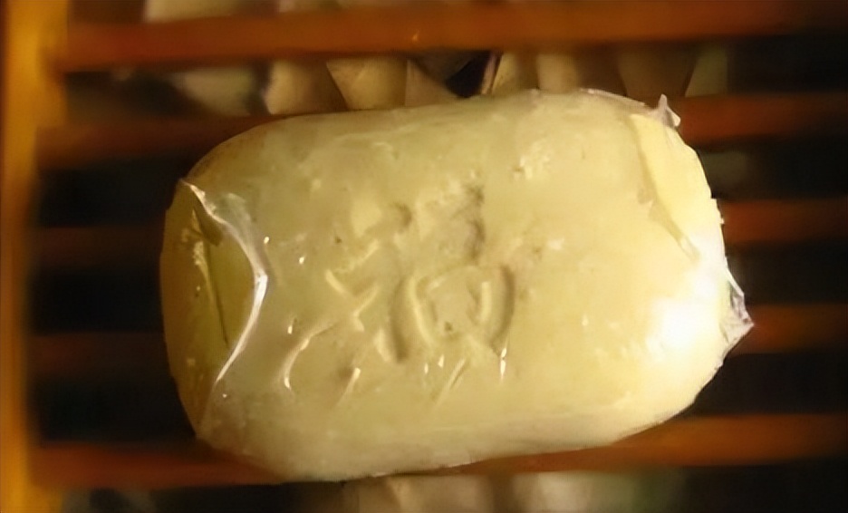 三十多年前的老物件都快成文物了,多年前的物件还记得吗