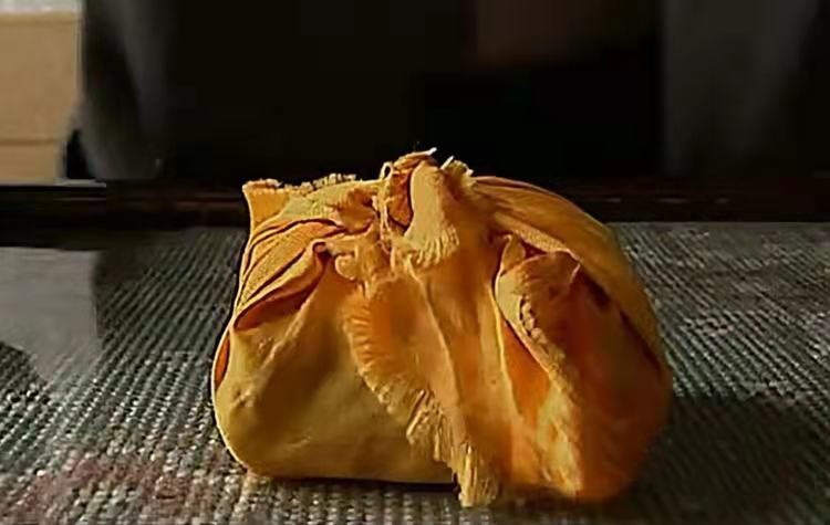 其貌不扬的“小泥丸”，价值超过2亿，为何拒绝香港富商重金求购