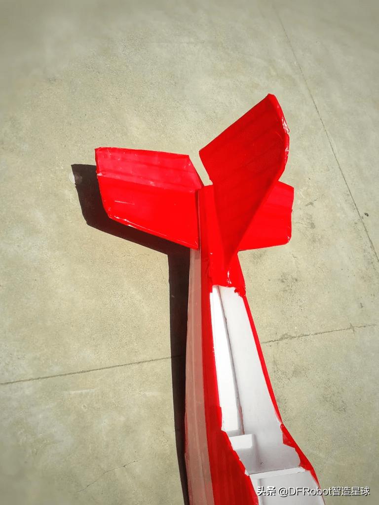 自制一架DHC-2海狸遥控飞机