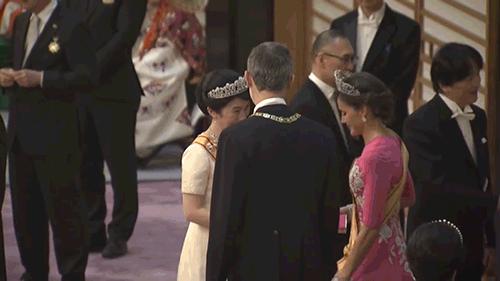 造谣儿子出轨？王室婆媳多年宫斗竟生出这么多瓜？