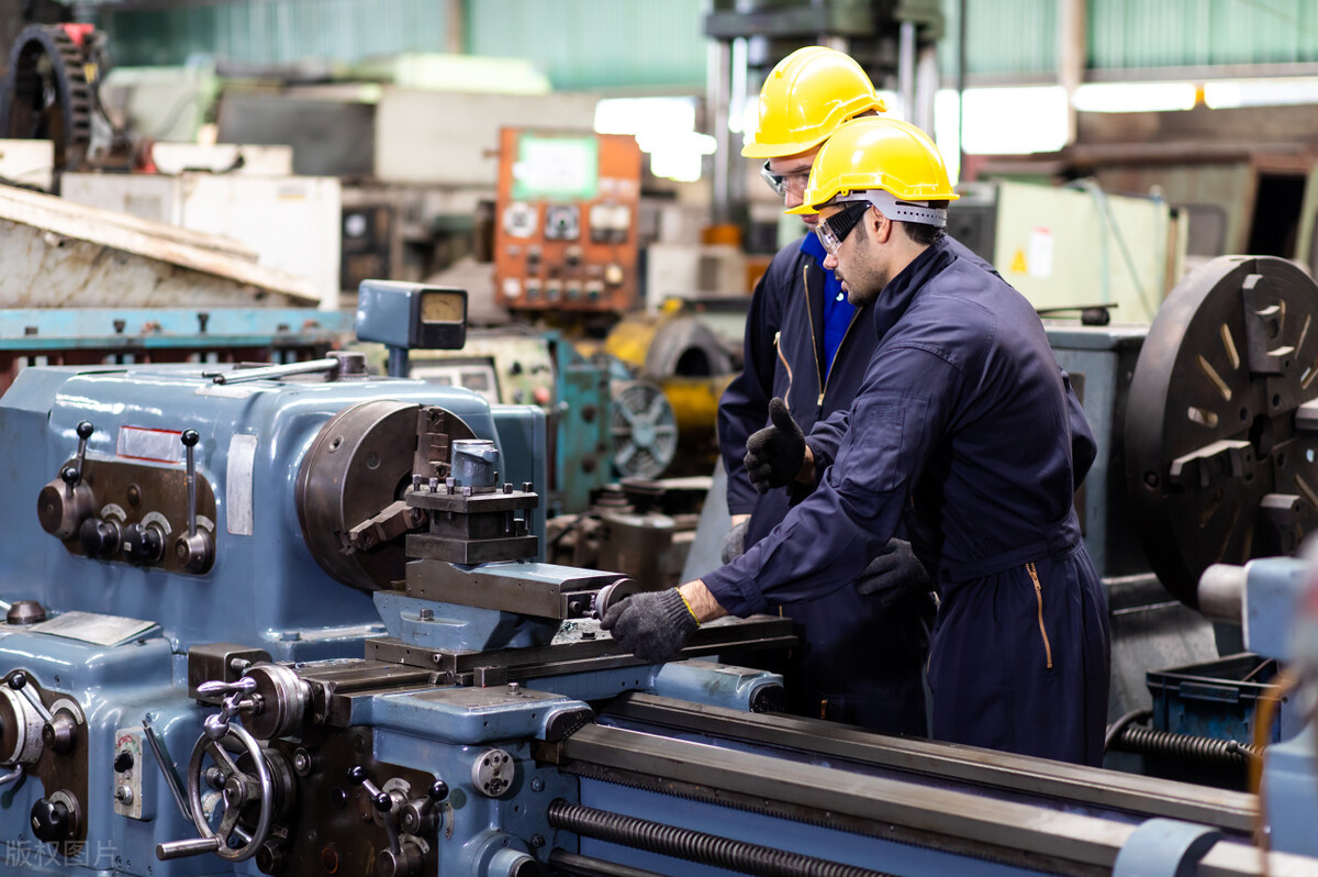 工程师年龄大了是不是不好找工作,工程师越老越值钱吗