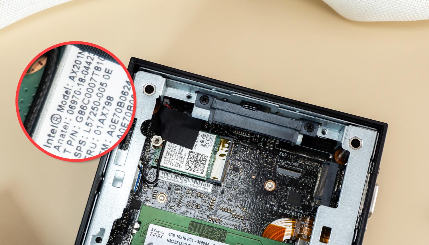 拥有MiniPC华硕PN41后，也就多了一台高清*放播**器+办公神器