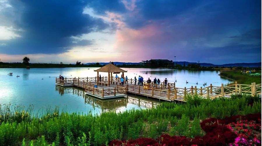 张掖真的是一个适合奋斗的城市,感受甘肃的独特魅力