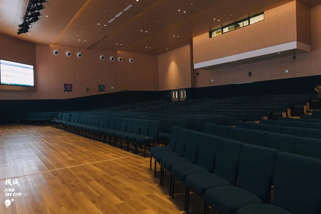 哈利·波特霍格沃茨存在吗,哈利波特中的霍格沃茨在哪里