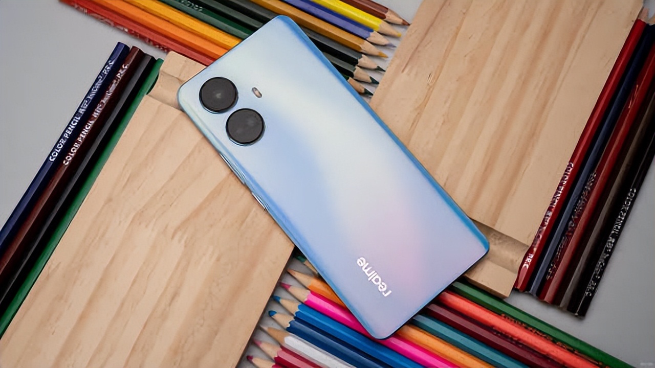 只想买部流畅刷视频的手机，该怎么选？这四款质量好，最高1401元