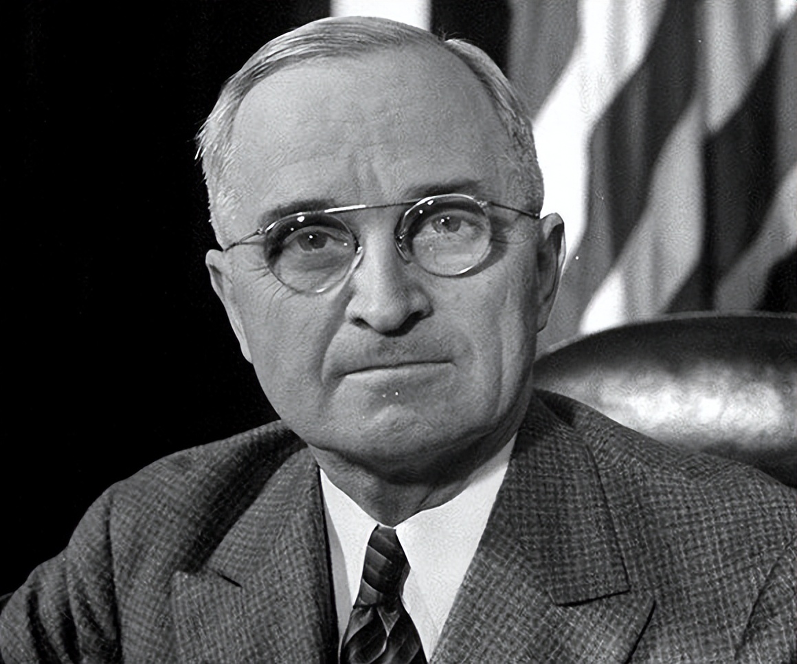 日本民众冒雨反对G7峰会,日本广岛举行g7峰会安全演习