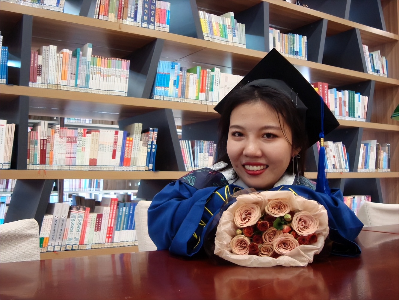 医学生身高1米3应聘多次受挫,1米3医学生求职成功