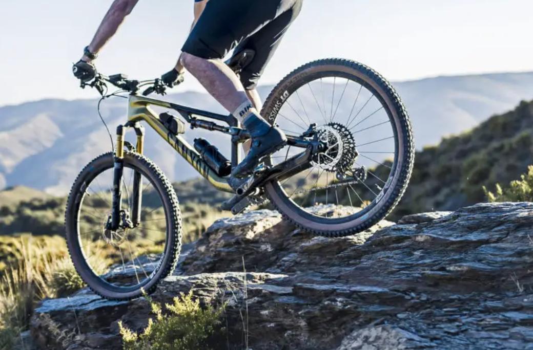 强大功能性Canyon推出全新Neuron软尾山地车