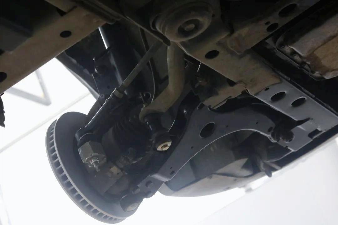 12款经典gl8车身翻新,怪兽修车老车翻新