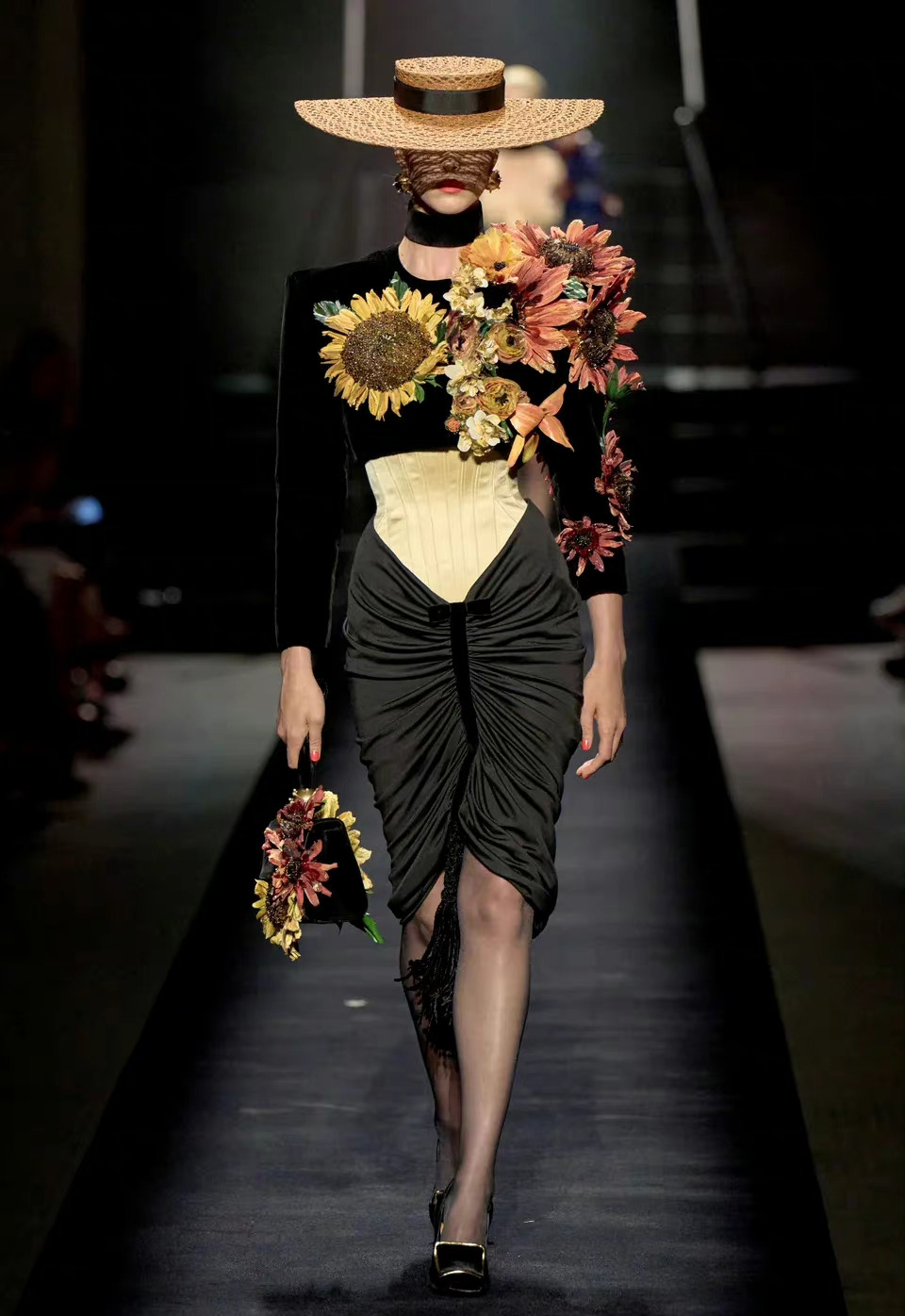 章子怡金九封面图片,原创章子怡登金九封面