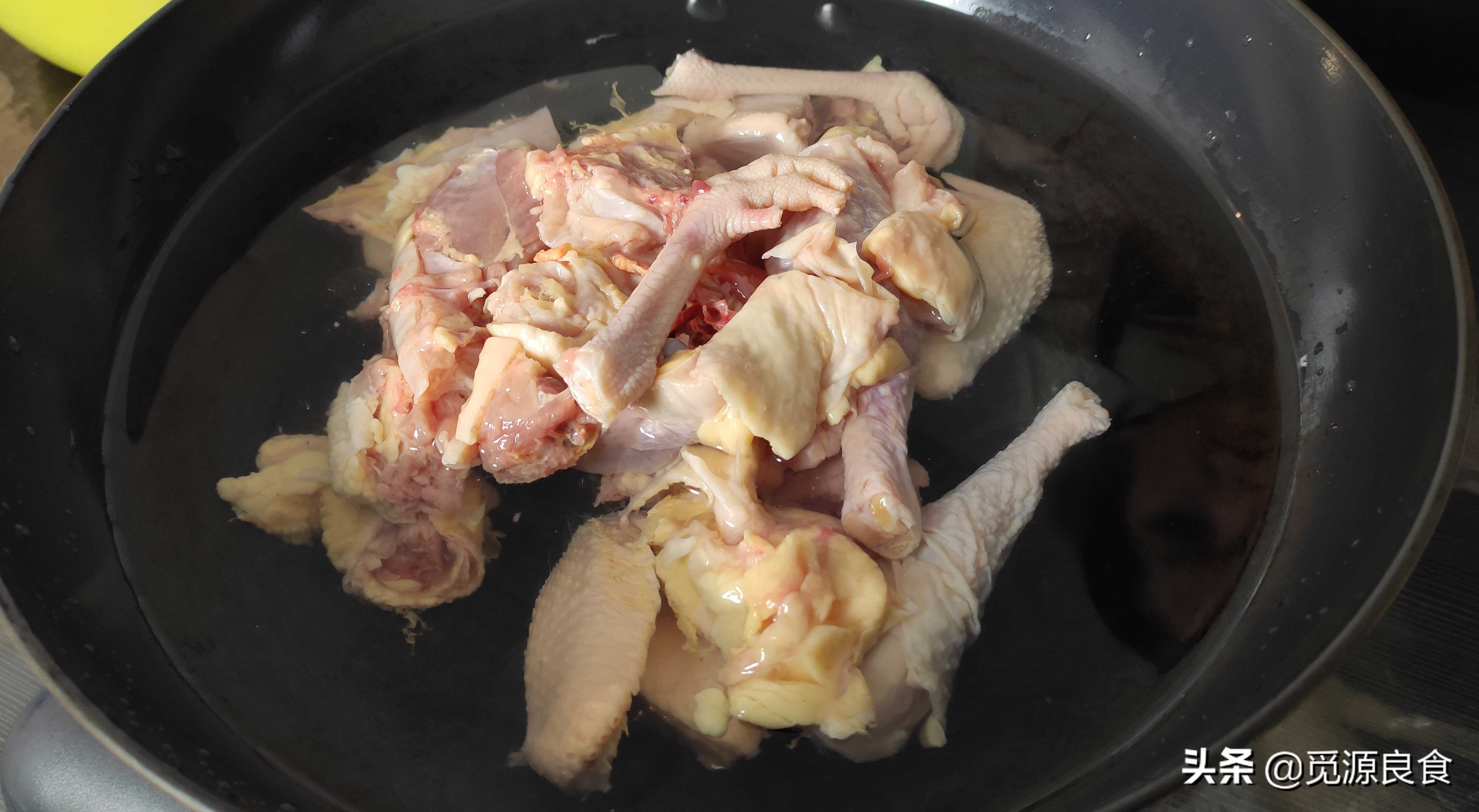 炖鸡汤教你3个技巧肉嫩滑,这个季节炖鸡汤最好吃的做法