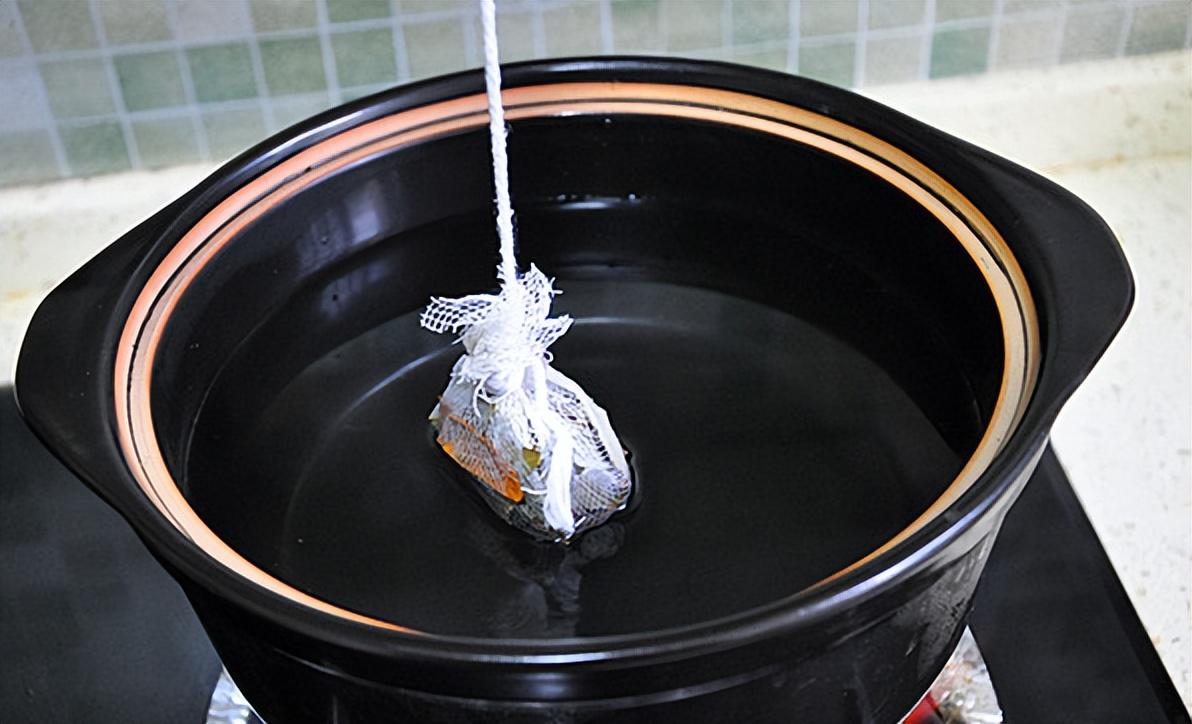 砂锅正确方式怎么开锅才不会开裂,砂锅用面开锅好还是米开锅好