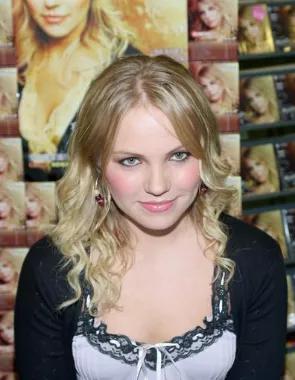 琳恩玛莲最新歌曲,琳恩玛莲英文曲