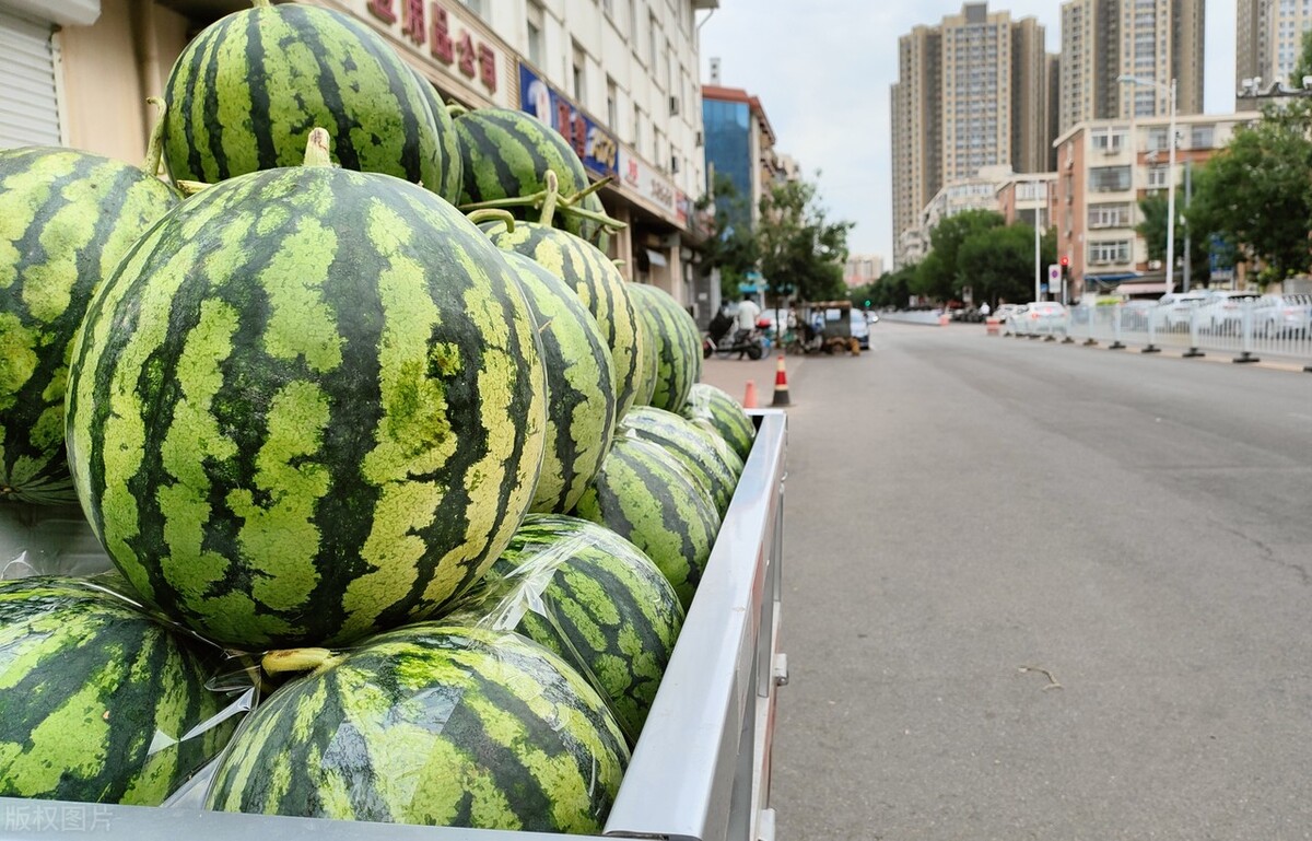 水果价格为什么涨得这么厉害,水果价格下降的原因