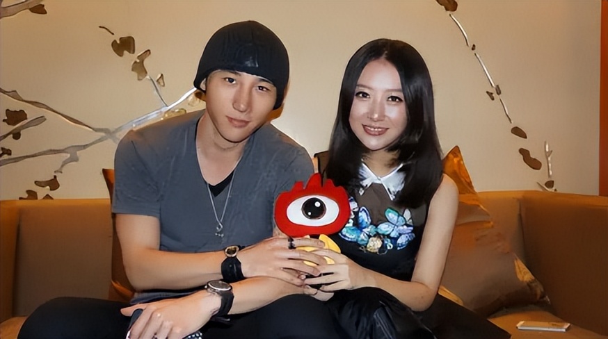 京城四美*冰白**：献媚成龙获杨受成独宠，下嫁男模却遭郑元畅*爱夺**