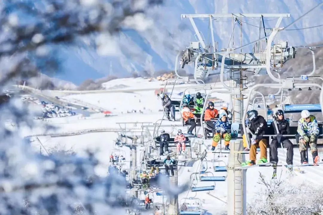 离乐山最近的滑雪场,乐山滑雪温泉