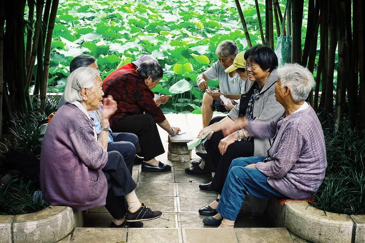 接妈妈来养老无意说离婚,接母亲养老后悔