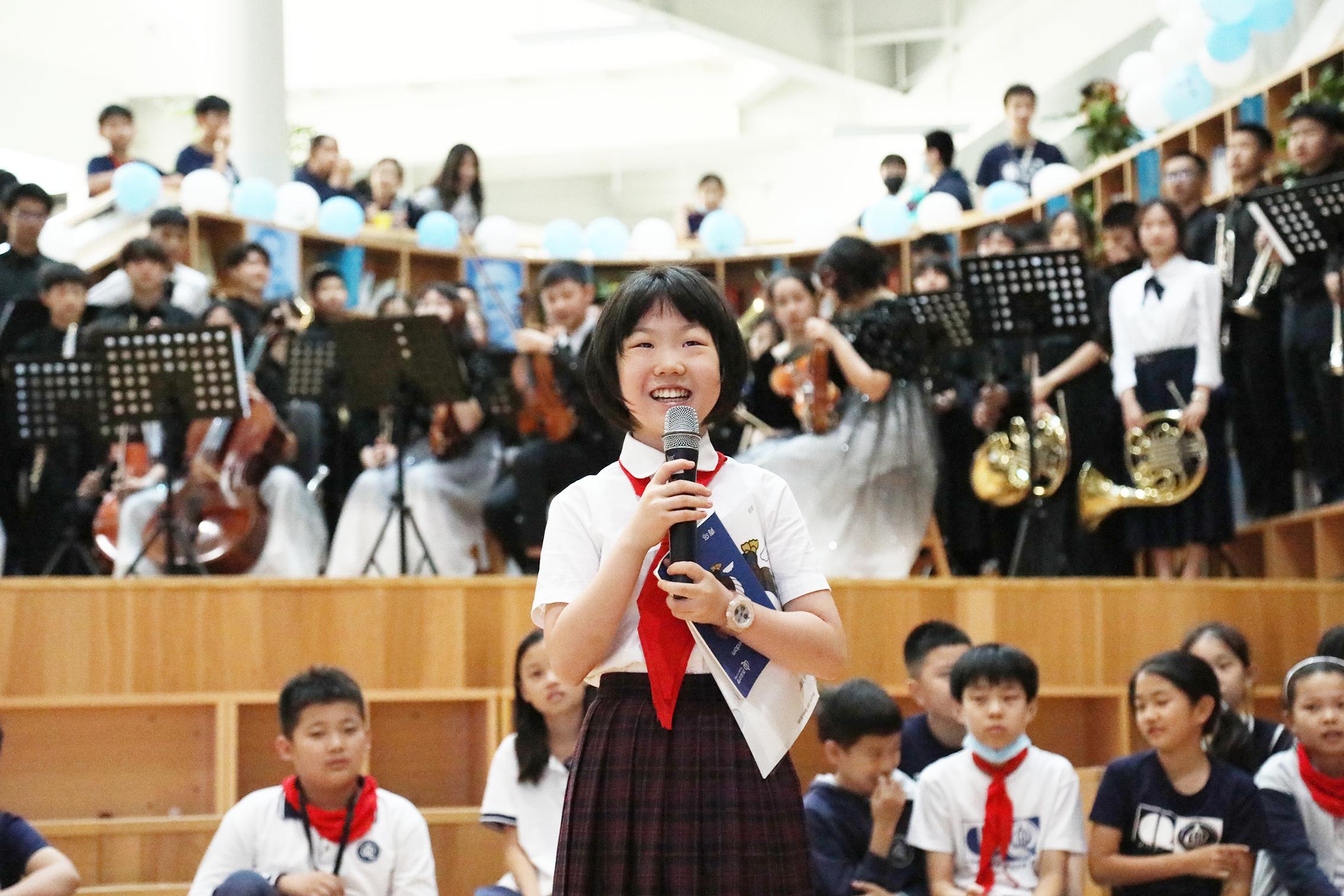 青岛中学校庆日青中学生原创吉祥物正式发布