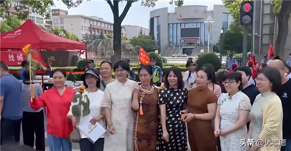 直击高考现场2018,直击高考第一现场助力高考