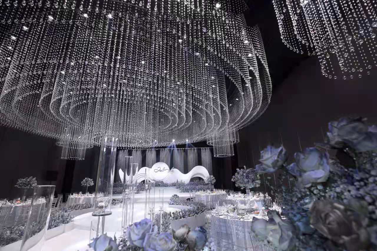 自由的法式蓝清新的主题婚礼设计,全世界独一无二专属高级水晶婚礼