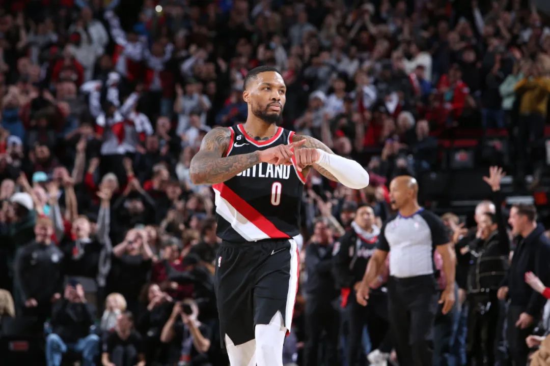 全明星利拉德超远三分,全明星赛前后的利拉德是不能惹的