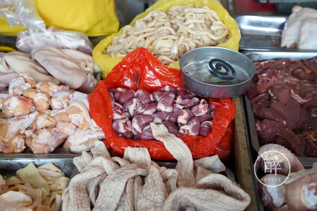 成都这个市场只开半天还放高温假，地图上找不到