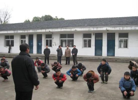 小学生五六年级体育节比赛项目,五六年级趣味运动会项目