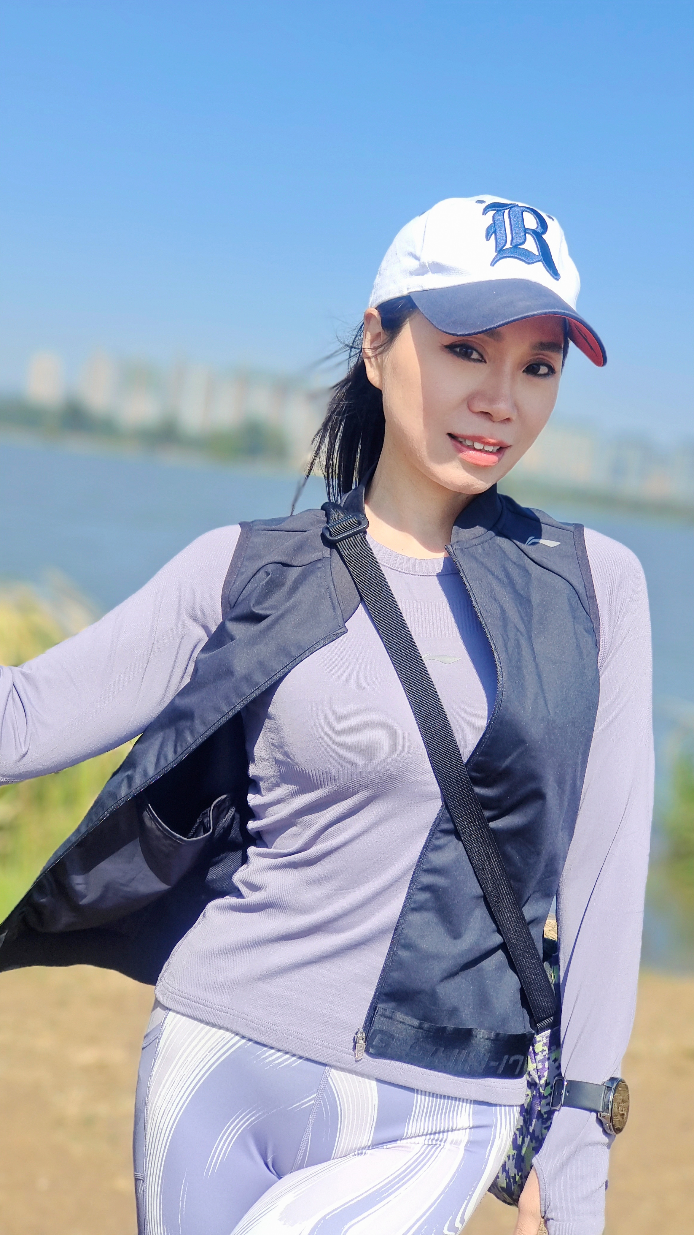 秋冬运动健身服加绒,秋冬运动健身服装防静电