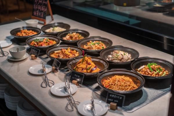 美食与美景并存,美食与美景交相辉映