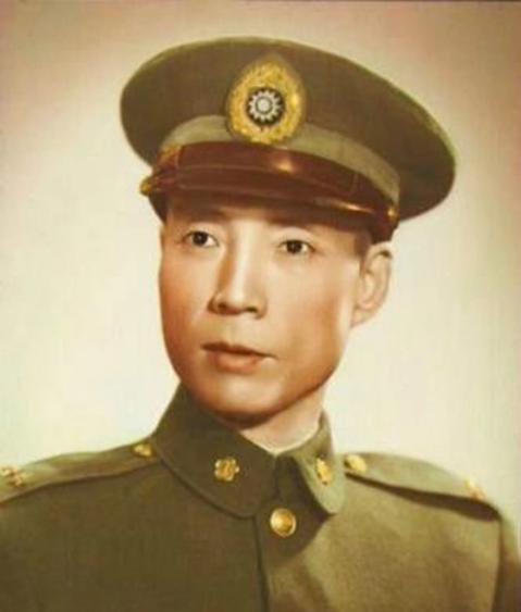 69年尼克松当选美国总统,气得蒋介石在日记中骂孔令侃:其罪不小