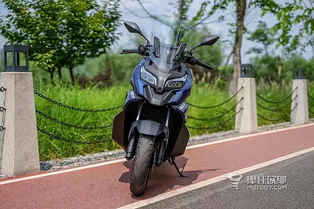 250cc踏板算不算大排量,哪款三万以内250cc踏板值得入手