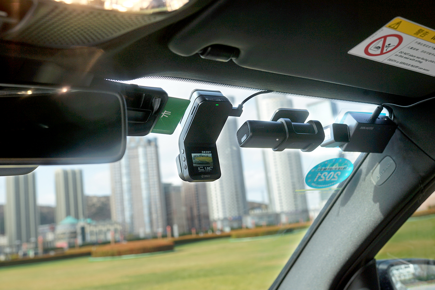 谁推荐下行车记录仪,真正的4k行车记录仪有哪些