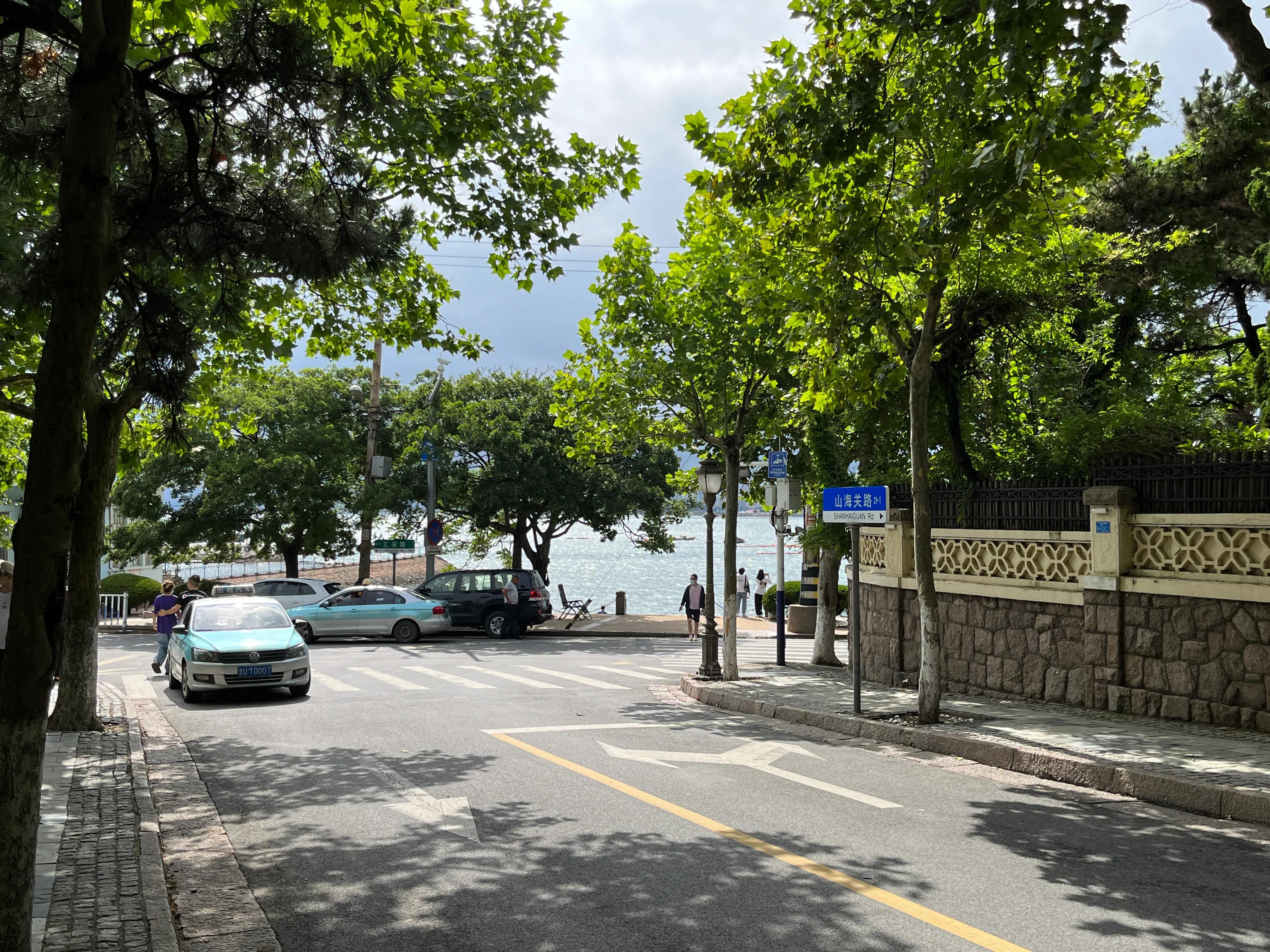 青岛市南区一星期旅游攻略,青岛红瓦绿树碧海蓝天