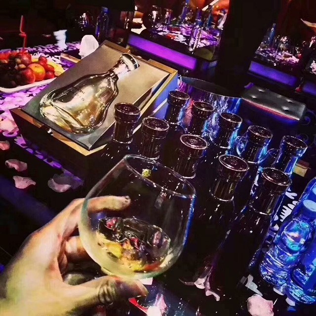 上海白马休闲会所被封,上海白马国际会所被抓