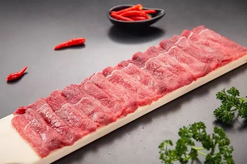 退伍老兵创业14年，竟开出火锅界“黄埔军校”