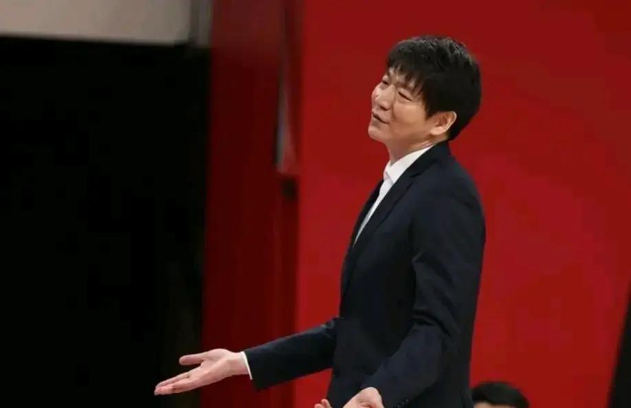 新疆总决赛邱彪赛后采访,新疆队史第一次输给天津