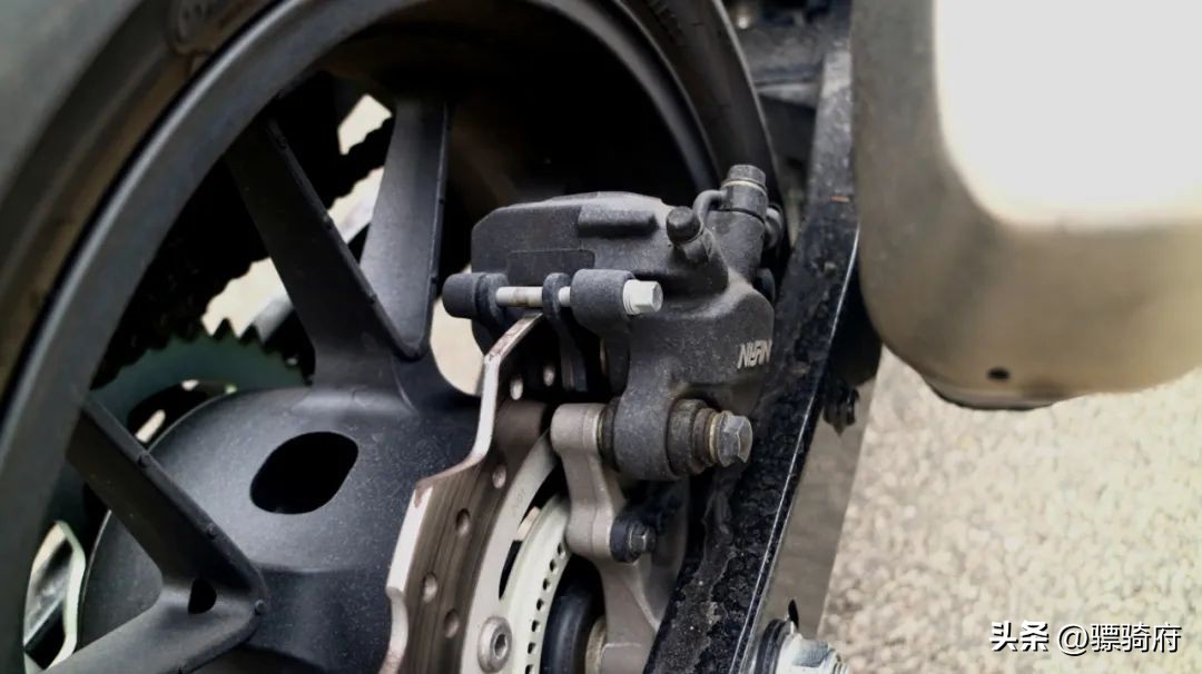 要啥没啥就是有个好心情,要啥没啥还想要浪漫