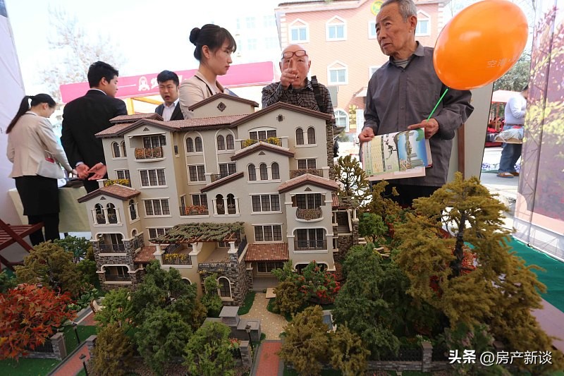 福州顶楼大面积复式带露台花园,房子是要顶楼露台还是一楼花园