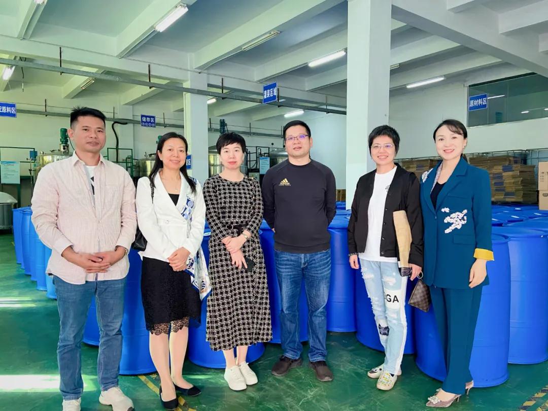 新起点砥砺前行再出发,新起点再出发环创